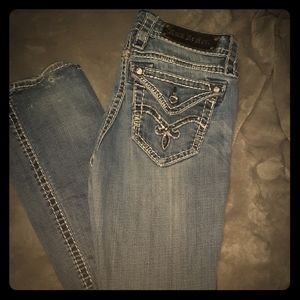 Rock revival Jean's